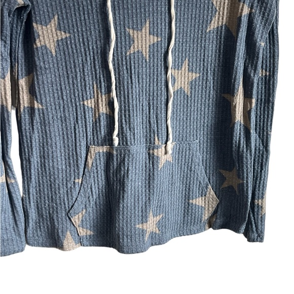 Pink Lily Stars Waffle Knit Hooded Pullover - Picture 2 of 5